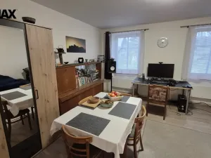 Prodej bytu 2+kk, Loděnice, Pražská, 43 m2