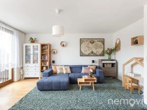 Prodej bytu 3+1, Unhošť, V Zahradách, 74 m2