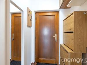 Prodej bytu 3+1, Unhošť, V Zahradách, 74 m2