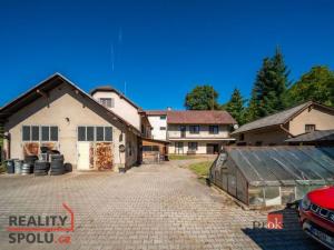 Prodej rodinného domu, Dubenec, 250 m2