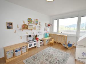 Prodej bytu 3+1, Ústí nad Labem - Neštěmice, Seifertova, 83 m2