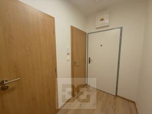 Pronájem bytu 2+kk, Horoměřice, Velvarská, 53 m2