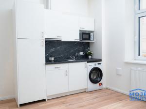 Pronájem bytu 2+kk, Plzeň - Jižní Předměstí, Kotkova, 44 m2