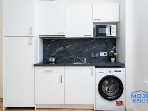 Pronájem bytu 2+kk, Plzeň - Jižní Předměstí, Kotkova, 44 m2
