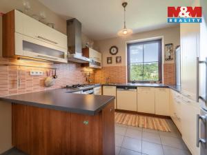 Prodej rodinného domu, Mořina, 240 m2