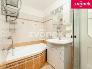 Prodej rodinného domu, Otrokovice, 260 m2