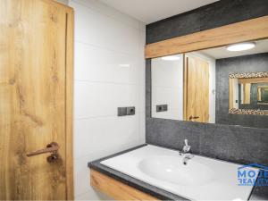 Prodej bytu 3+1, Nýřany, Revoluční, 84 m2