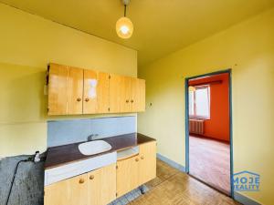 Prodej bytu 3+1, Horní Bříza, Sídlištní, 59 m2