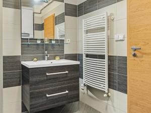 Prodej bytu 2+kk, Lysá nad Labem, Vichrova, 49 m2
