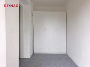 Pronájem obchodního prostoru, Neratovice, 50 m2