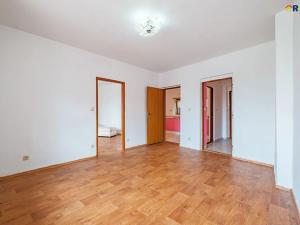 Prodej komerční nemovitosti, Hradec Králové, Zelená, 160 m2