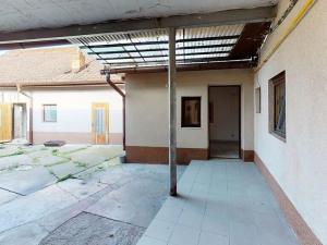 Prodej komerční nemovitosti, Hradec Králové, Zelená, 160 m2