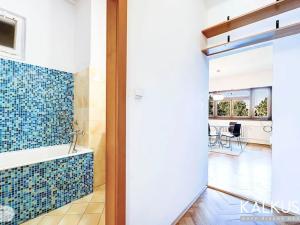 Pronájem bytu 3+kk, Hradec Králové, Smetanovo nábřeží, 70 m2
