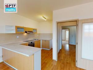 Pronájem bytu 2+kk, Plzeň, Houškova, 65 m2