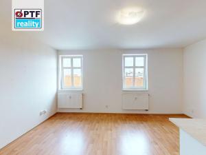 Pronájem bytu 2+kk, Plzeň, Houškova, 65 m2