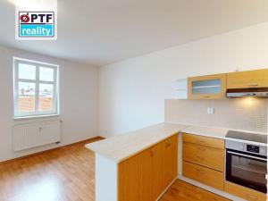 Pronájem bytu 2+kk, Plzeň, Houškova, 65 m2