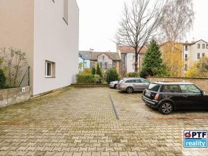 Pronájem bytu 2+kk, Plzeň, Houškova, 65 m2