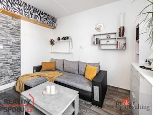 Prodej bytu 3+1, Český Krumlov - Domoradice, Urbinská, 72 m2
