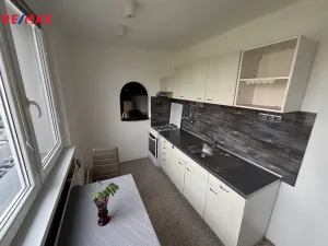 Prodej bytu 3+1, Frýdek-Místek - Frýdek, Novodvorská, 68 m2