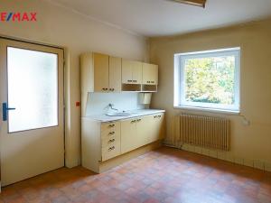 Prodej rodinného domu, Týnec nad Labem, Husova, 68 m2