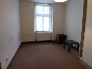 Pronájem bytu 2+kk, Praha - Libeň, V Holešovičkách, 42 m2