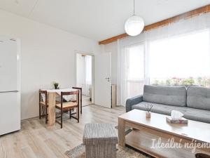 Pronájem bytu 2+kk, Brno, Švermova, 48 m2