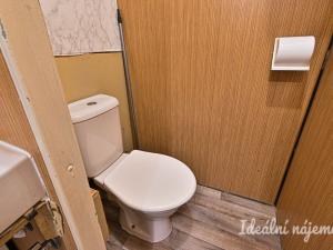 Pronájem bytu 2+kk, Brno, Švermova, 48 m2