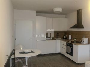 Pronájem bytu 2+kk, Plzeň - Černice, Vltavínová, 56 m2