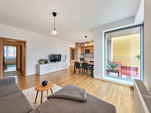 Prodej bytu 2+kk, Písek, Nezamyslova, 58 m2