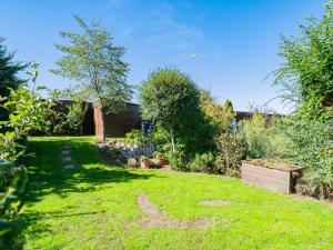 Prodej rodinného domu, Praha - Cholupice, Lhenická, 109 m2