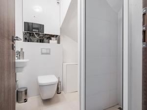 Prodej rodinného domu, Praha - Cholupice, Lhenická, 109 m2