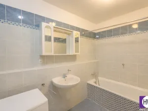 Prodej bytu 3+kk, Praha, Na Harfě, 95 m2