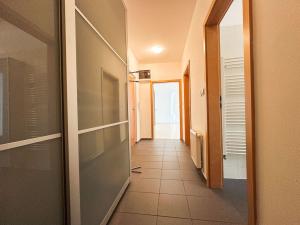 Pronájem bytu 2+kk, Praha - Hodkovičky, U Zátiší, 66 m2