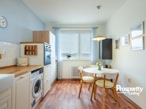 Prodej bytu 3+1, Ústí nad Labem - Severní Terasa, Brandtova, 80 m2