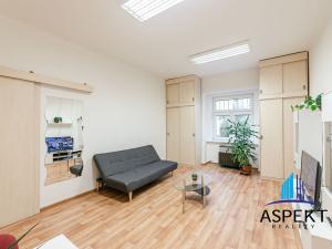 Prodej bytu 2+kk, Praha - Holešovice, Schnirchova, 52 m2