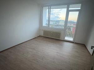 Pronájem bytu 3+1, Bílina, Sídliště Za Chlumem, 82 m2
