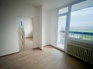 Pronájem bytu 3+1, Bílina, Sídliště Za Chlumem, 82 m2