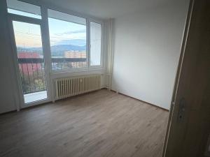 Pronájem bytu 3+1, Bílina, Sídliště Za Chlumem, 82 m2