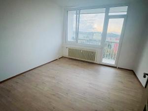 Pronájem bytu 3+1, Bílina, Sídliště Za Chlumem, 82 m2