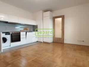 Pronájem bytu 2+kk, Brno, Tišnovská, 52 m2