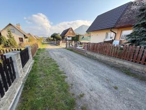 Prodej zahrady, Obrnice - České Zlatníky, 407 m2