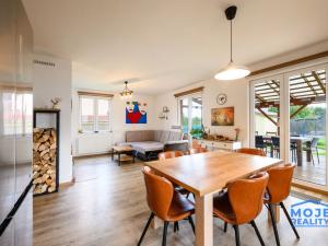 Prodej rodinného domu, Úherce, Luční, 122 m2