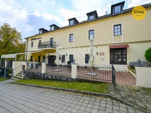 Prodej ubytování, Bouzov, 1023 m2