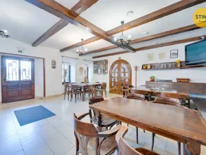 Prodej ubytování, Bouzov, 1023 m2