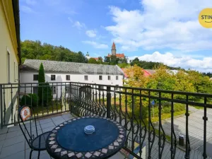 Prodej ubytování, Bouzov, 1023 m2