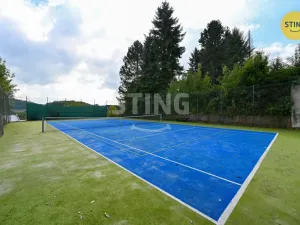 Prodej ubytování, Bouzov, 1023 m2