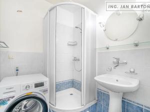 Prodej bytu 2+1, Brtnice, Nad Práchovnou, 57 m2