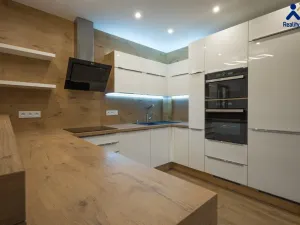 Prodej bytu 2+kk, Velešovice, 62 m2