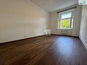 Pronájem bytu 2+kk, Praha - Nusle, Svatoplukova, 40 m2