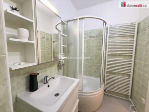 Prodej bytu 2+kk, Frenštát pod Radhoštěm, Školská čtvrť, 52 m2